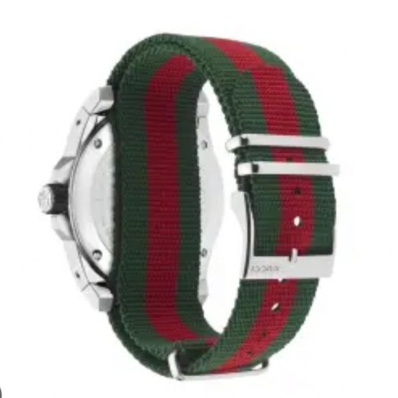 GUCCI Iconic Dive Watch - Picture 9 of 11